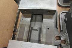 Kurt D675 6" Machine Vise