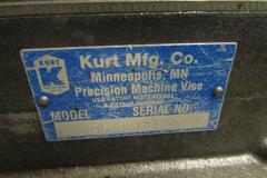 Kurt D675 6" Machine Vise