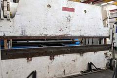 Accurpress 175 Ton x 12' Hydraulic Press Brake Model 717512 with Automec CNC 150 Backgauge and ETS Ram Control