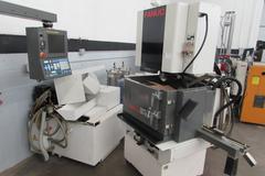 Fanuc Robocut Alpha-0iB CNC Wire EDM Electrical Discharge Machine