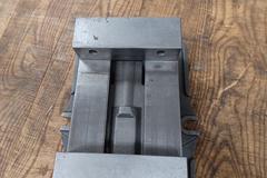 Kurt D675 6" Machine Vise
