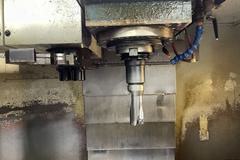 Supermax YCI-V146B CNC Vertical Machining Center with Fanuc 18-M Control, Side Mount Tool Changer and More
