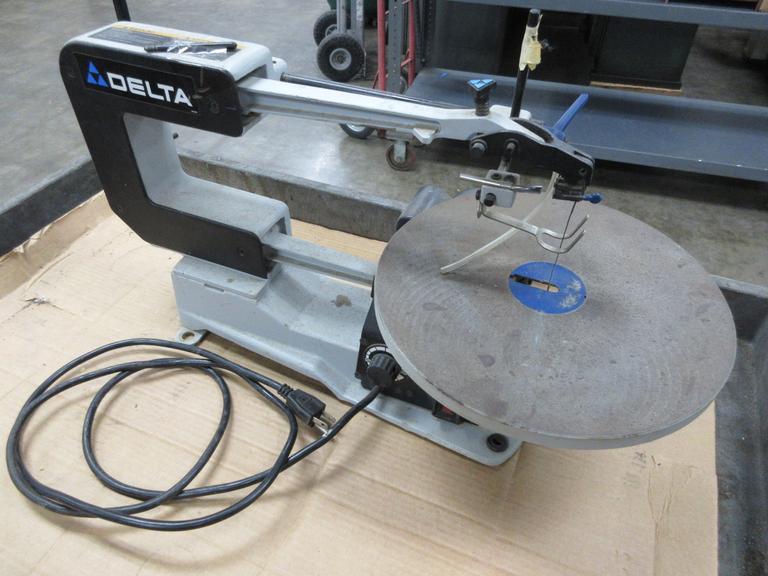 DELTA 40-540 16-Inch Variable Speed Scroll Saw