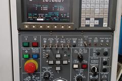 Daewoo Lynx 210C CNC Turning Center with Fanuc Control, Tailstock and Chip Conveyor