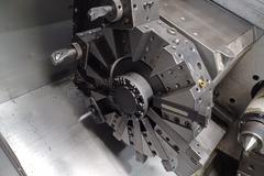 Daewoo Lynx 210C CNC Turning Center with Fanuc Control, Tailstock and Chip Conveyor