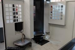 Haas UMC-750 CNC 5-axis Vertical  Machining Center, 11 Station Pallet Pool, 15,000 RPM, Probing, Through Spindle Coolant