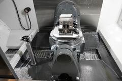 Haas UMC-750 CNC 5-axis Vertical  Machining Center, 11 Station Pallet Pool, 15,000 RPM, Probing, Through Spindle Coolant