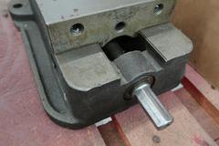 Kurt D675 6" Machine Vise with Handle