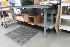 Metal Base Work Bench