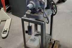 Delta 12" Disc Grinder with Stand