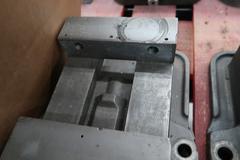 Kurt D60 6" Machine Vise with Handle