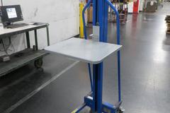 Stacker 2MPU2 Manual Platform Lift Trucks, Manual, 220 lb Load Capacity, Hand Winch Lift Control