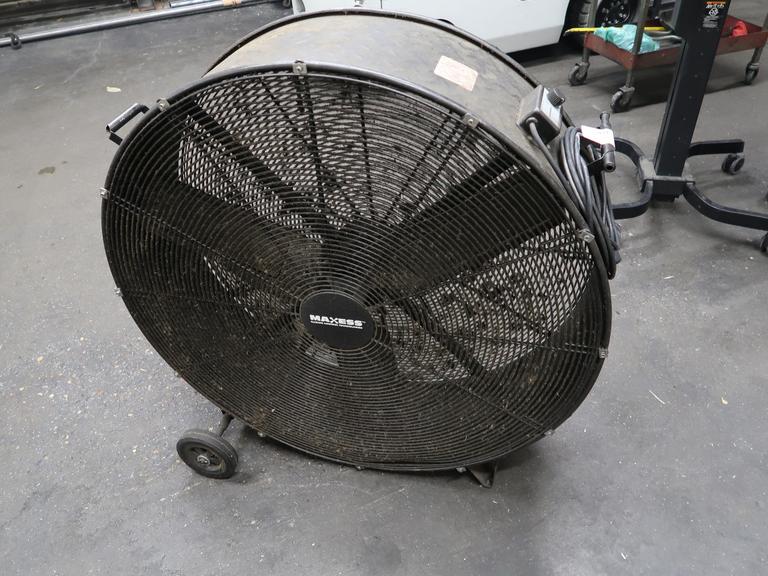 34" Shop Fan