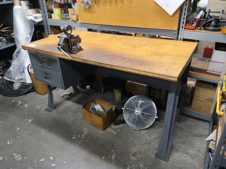 Metal Frame Bench with (2) Drawers and 4" Bench Vise