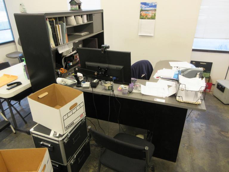 Desk with Return Hutch and 2-Drawer File Cabinet