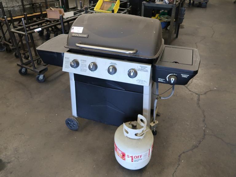 Brinkman Propane Grill with Side Burner and 20# Propane Tank