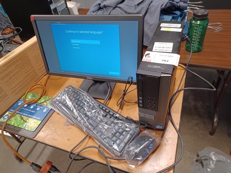 Dell Optiplex 990 Computer System with 19" Monitor, Intel Core i5 vPro Processor, 120GB Harddrive, Fresh Windows 10 Pro Install