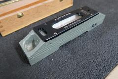 E.D.A. 8" Precision Inspection Block Level, .0005" / 10" Divisions, Wooden Case