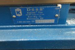 Kurt D688 6" Vise