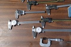 Inspection Tools: Digital and Dial Calipers, 0-1" Disc Micrometer, Depth Micrometer, Granite Base Stand, Refractometer, Gage Block Holders