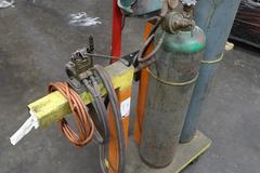 Oxy-Acetylene Torch Setup with Torch, Hose, Regulators and Cart.  No Tanks