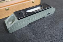 E.D.A. 8" Precision Inspection Block Level, .0005" / 10" Divisions, Wooden Case