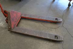Manual Pallet Jack