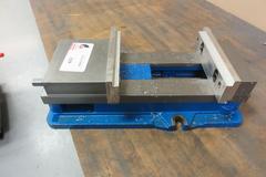 KURT D688 6" Machine Vise