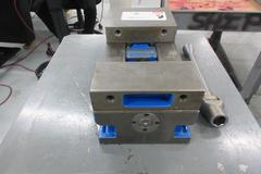 Kurt 3600V 6" Machine Vise with Handle