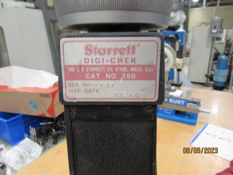 Starrett Digi Chek Cadillac Style Height Gauge 12" 