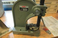 Arbor Presses, (3): (2) Greenerd No. 1 and (1) MHC 1-Ton Capacity