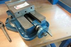 6" Kurt Vise with Swivel Base and Handle