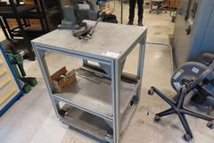 Bosch Portable Aluminum Work Bench with Reed 4" Bench Vise
