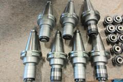 Tapping Type Cat 40 Tool Holders (7) with Tap Collets