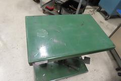 Machines Used | Lexco HT-500-FR Portable Hydraulic Lift Table, 500lb ...