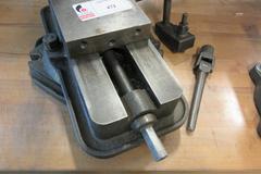 6" Kurt Vise with Swivel Base and Handle