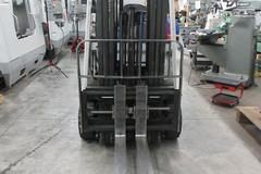 Nissan AG1N1L20V 3300lb Capacity Electric Fork Lift With Fork Positioner and Side Shift