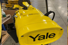 Yale 1/2-Ton Chain Hoist with Pendant Control