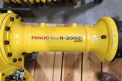 Fanuc Robot R-2000I 200f Robotic Arm with Teach Pendant & R-J3i Control 