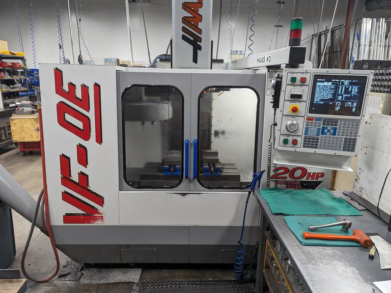 Haas VF-0E CNC Vertical Machining Center with Carousel Tool Changer, Programable Coolant, Rigid Tap, Chip Auger