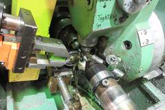 Mikron A33/0 Automatic Gear Hobber with Automatic Load/Unload, Power Rotation, Variable Speed Spindle, Differential and More