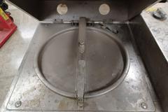 Uni-Ram URS900 Solvent Recycler with Filling & Transfer Timers