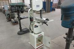 Jet JWBS-14DXBRO Vertical Band Saw With Rip Fence