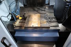 Matsuura ES-550V CNC Vertical Machining Center, 15,000 RPM, Siemens G-Tech 840DIS CNC Control, 30 ATC, Laser Tool Probe