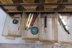 Inside and Outside Thread Gages with Organizer.  3-56NF to 5/8-11