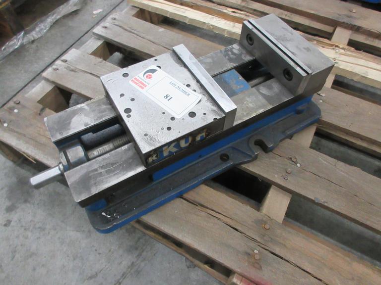 Kurt D688 6" Machine Vise