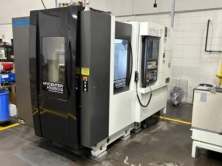 Kitamura Mycenter HX250iG CNC Horizontal Machining Center with Arumatik Mi CNC Control, 4th Axis, Coolant Thru Spindle Ready, Probing & MORE