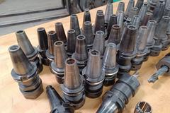 TG Collet Cat 40 Tool Holders: (6) TG150 and Approx (97) TG100. Various Brands