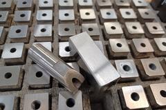 Electrode Holders: 15mm Square, 12.75mm Round