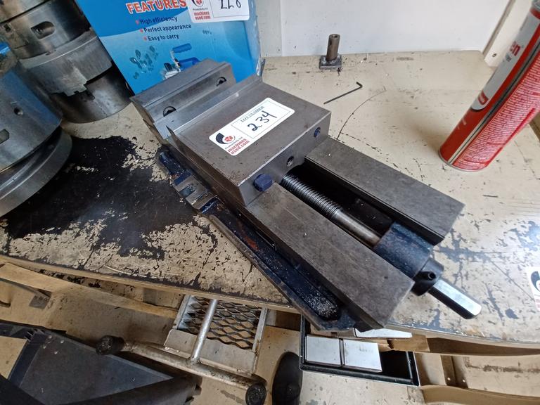 TE-CO 6" Model PWS-6900 Machine Vise